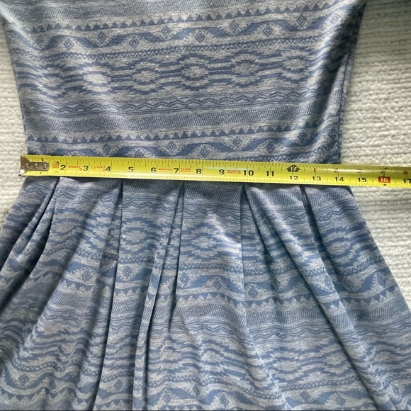 LULAROE Simply Comfortable Amelia Midi Skater Geometric Print Dress w Back Zip - Picture 10 of 13